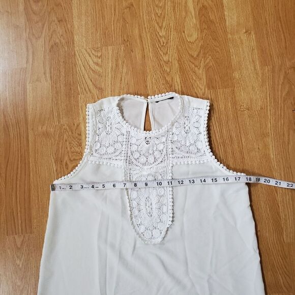 Halogen Lace & Crepe White Top Sz Medium - Picture 10 of 12